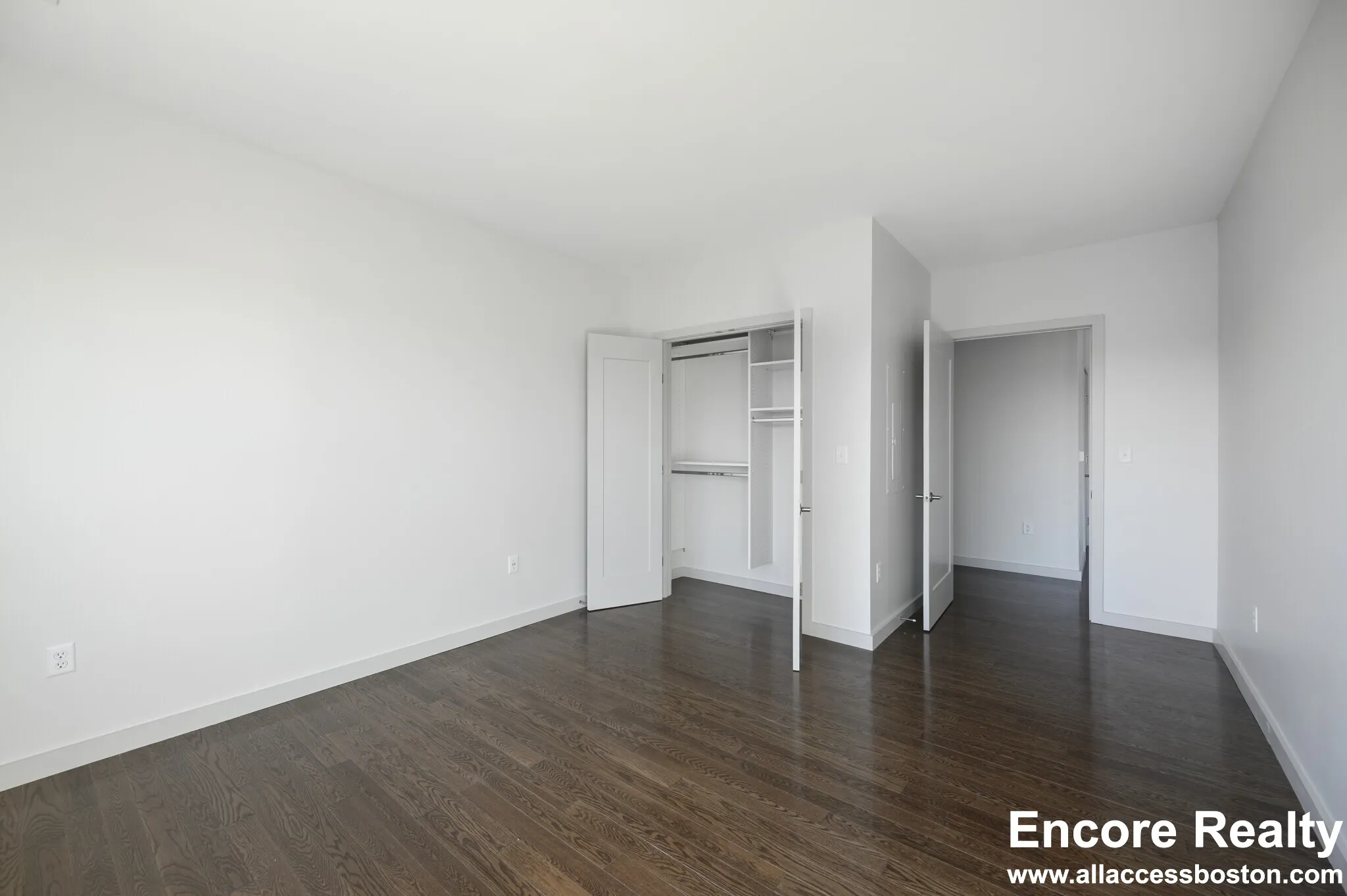 455 Harvard St, North Brookline