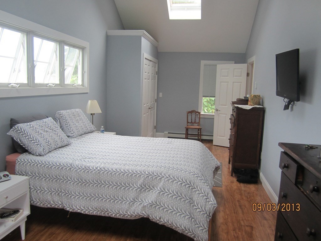 7 Avenue A, White Horse Beach