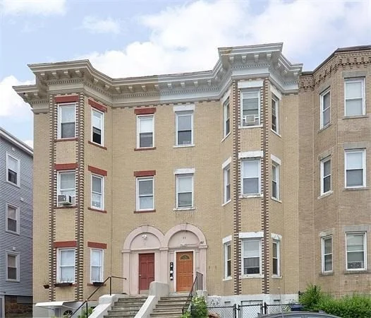 11 Forbes, Jamaica Plain