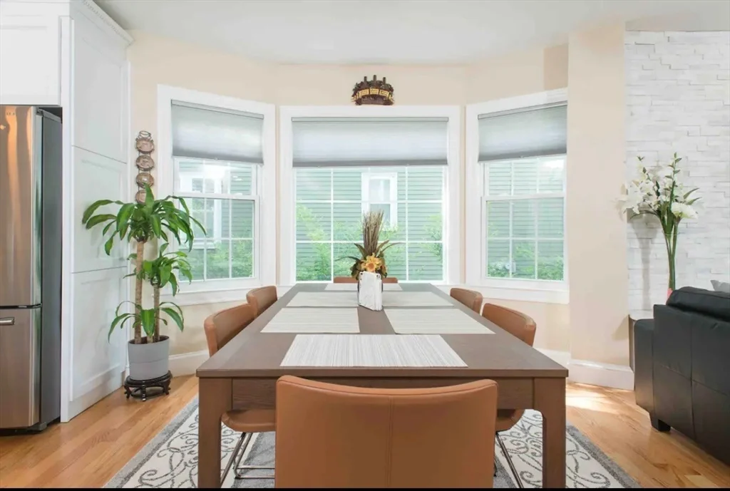 40 Eddy St, West Newton