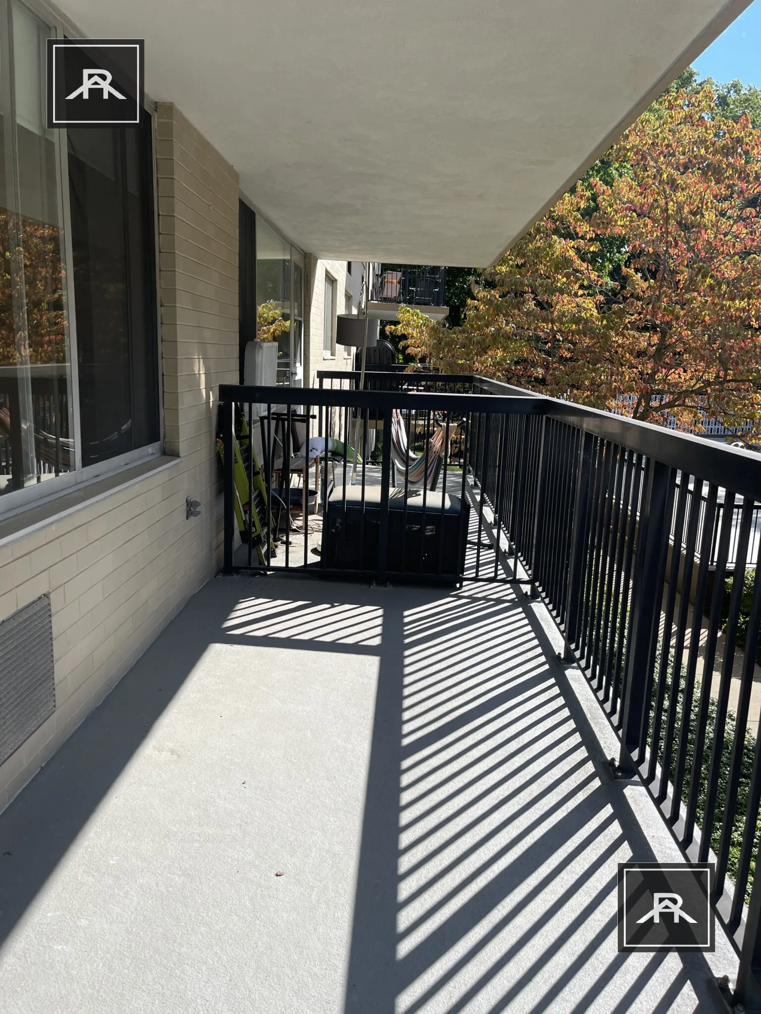 101 Monmouth St, Longwood