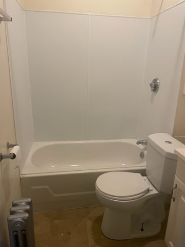 1 Beacon Ave, Holyoke