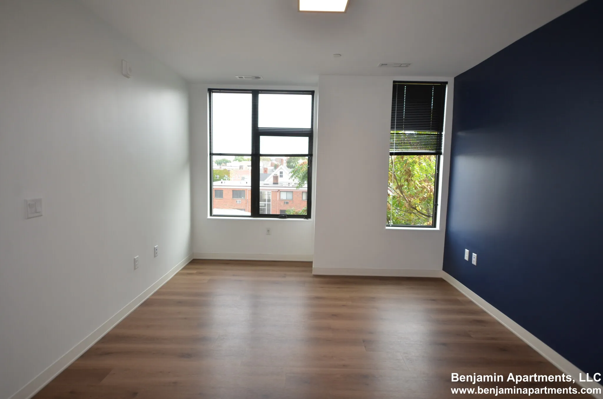 89 Brighton Ave, Allston