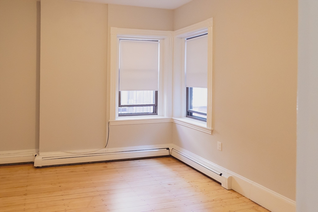 41 Harvard St, Central Village