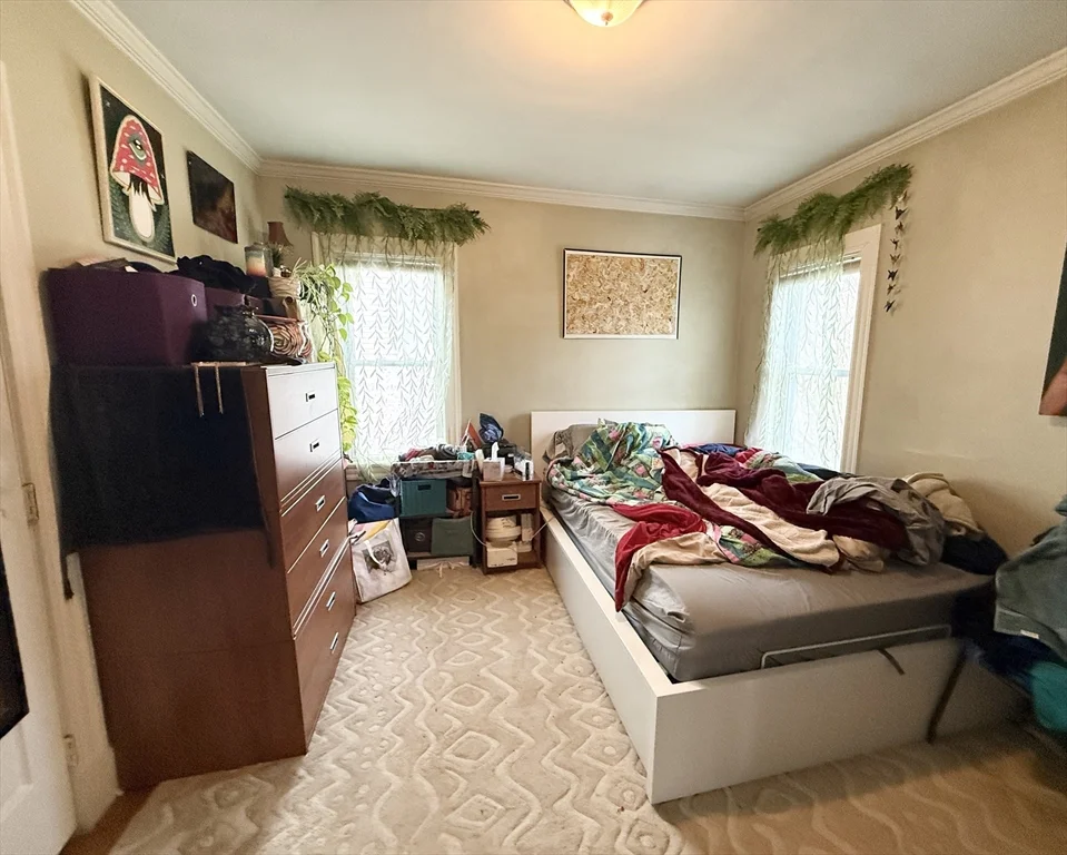 81 Florence St, Jamaica Plain