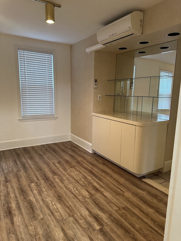 16 Church St, Maplewood