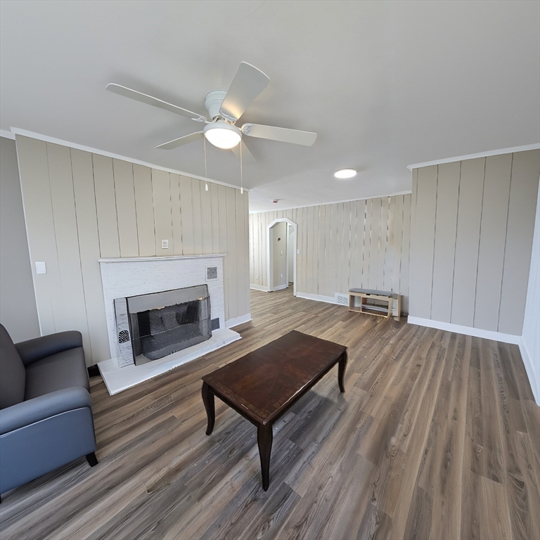 19 East Rd, Wachusett Lake