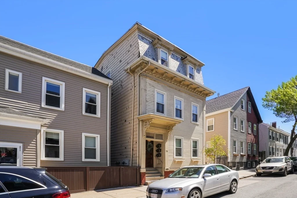 79 Pearl St, Charlestown