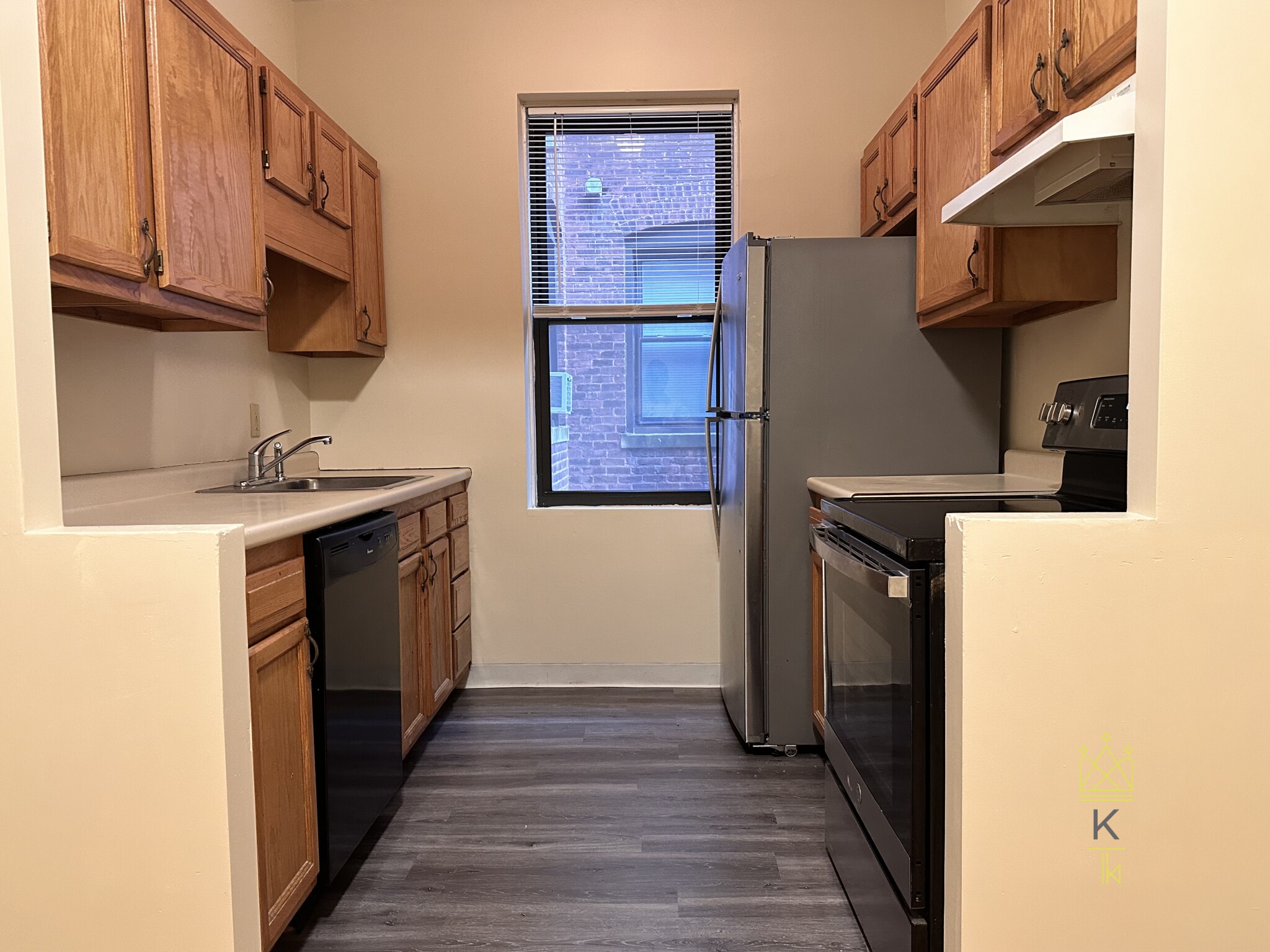 1100 Beacon St, Brookline