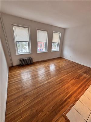 4 Ellsworth Ave, Mid-Cambridge