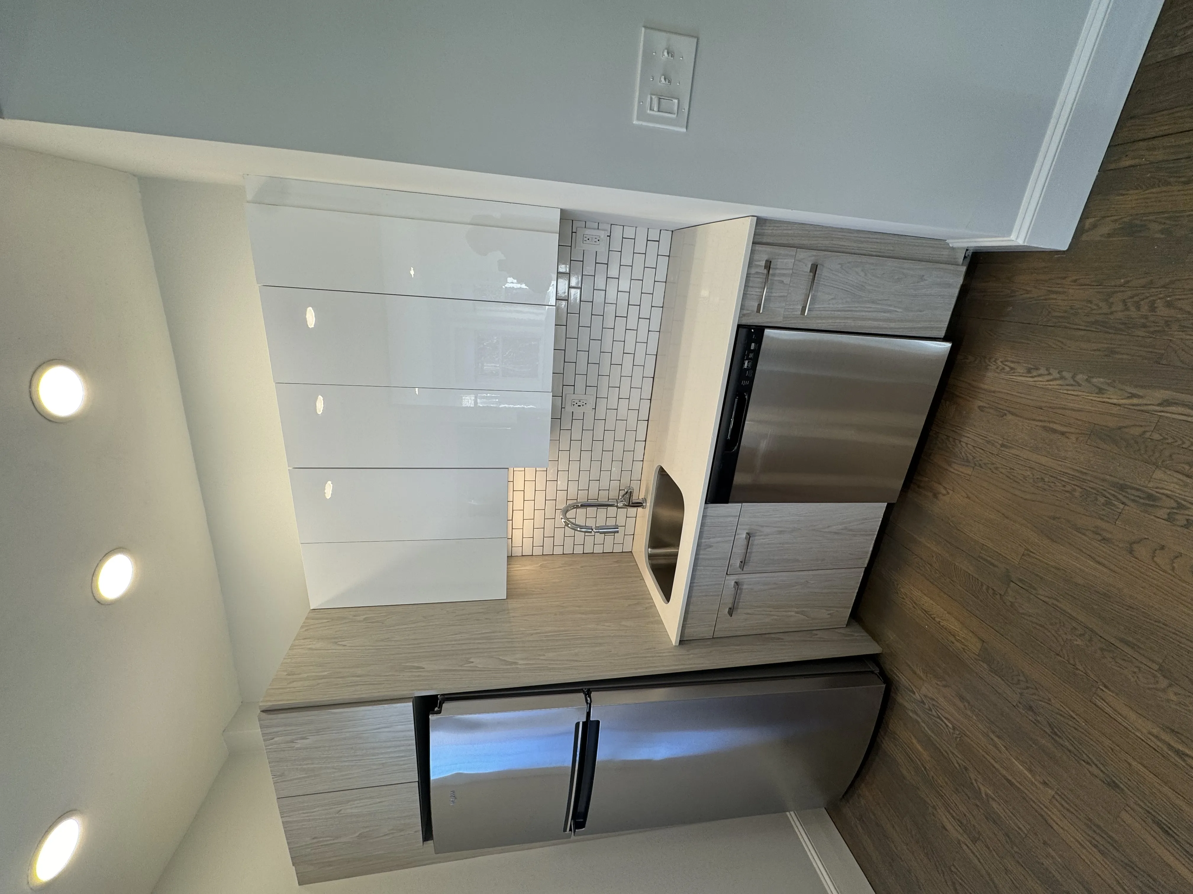 105 Queensberry St, Fenway