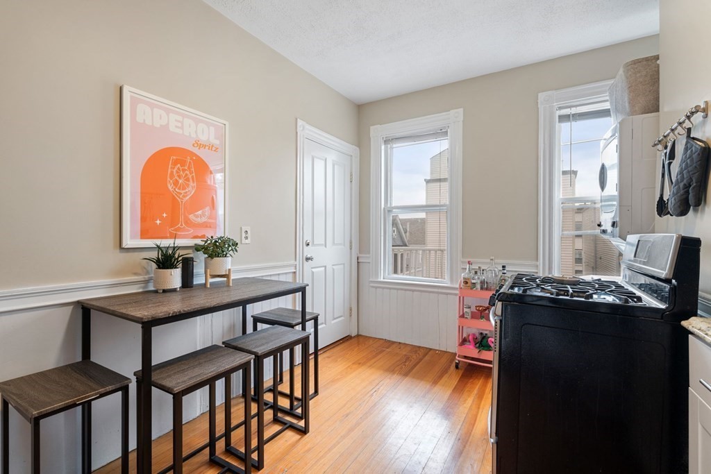 161 N St, South Boston