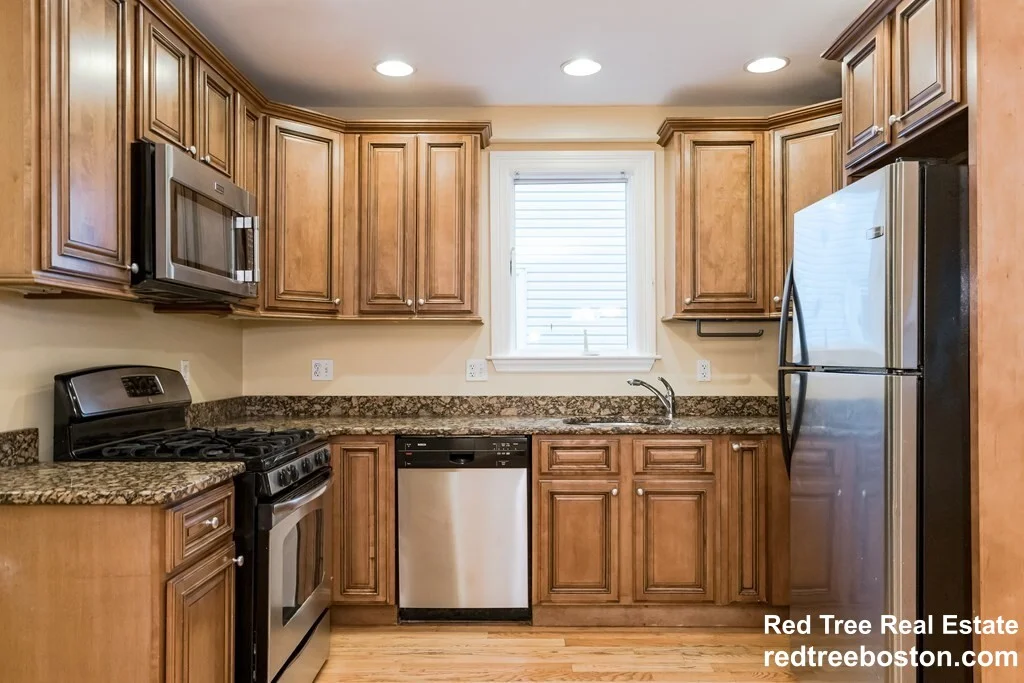 164 Boylston St, Jamaica Plain