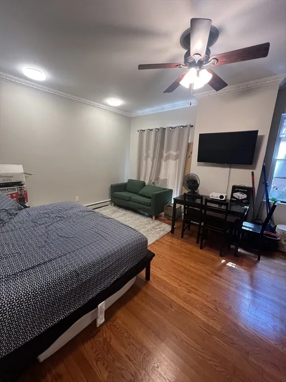 390 Riverway, Mission Hill