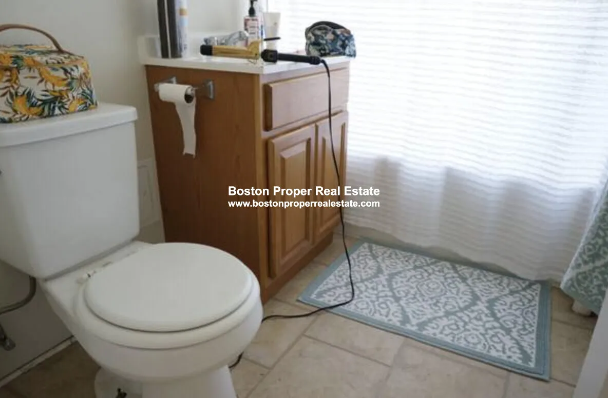 1175 Boylston St, Fenway