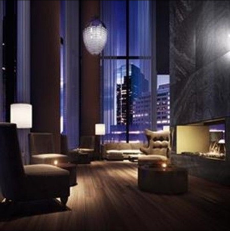 1 Franklin St, Midtown