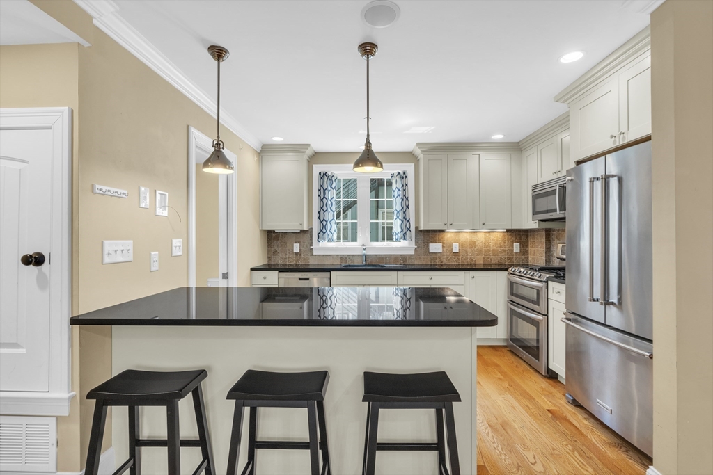 83 Dresser St, South Boston