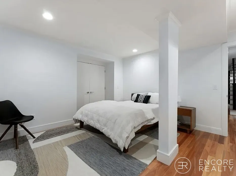 82 Summit Ave, Corey Hill
