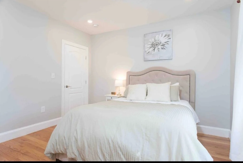 40 Eddy St, West Newton