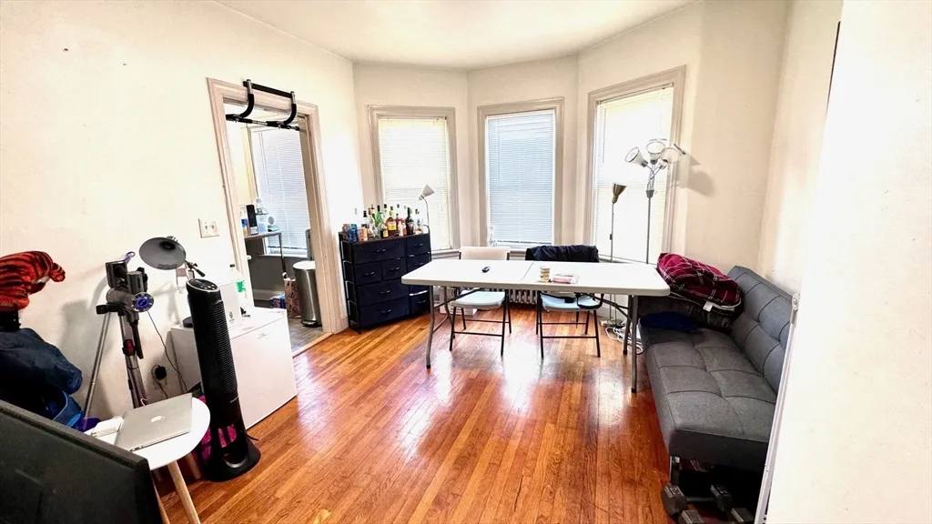 76 Antwerp St, Brighton