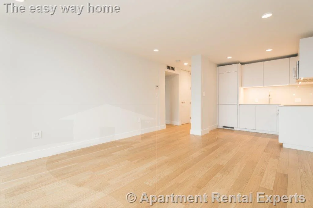 334 Harvard St, Harvard Square