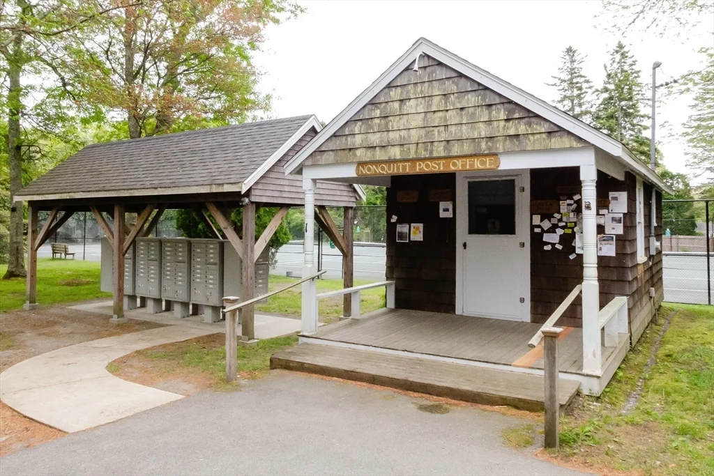 3 Nonquitt Ave, Nonquitt