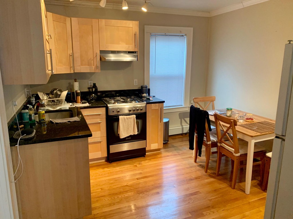 12 Springer St, South Boston