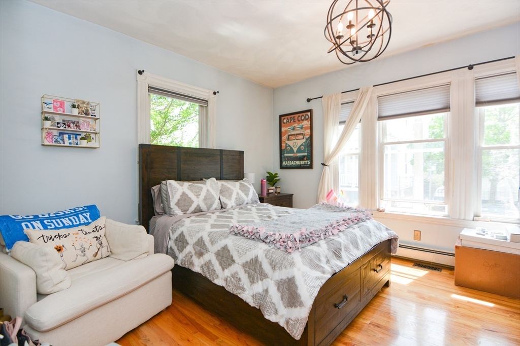 84 Roseclair St, Dorchester