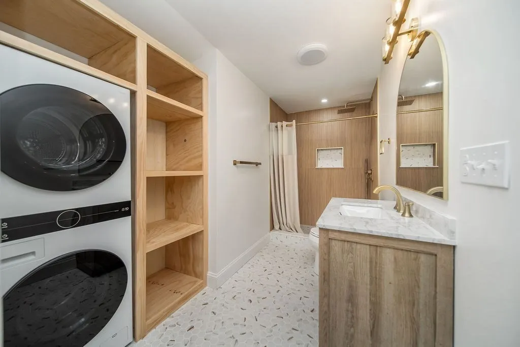 9-11 Knollin St, Malden