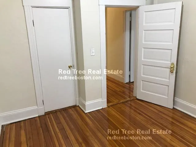 1375 Commonwealth Ave, Brighton