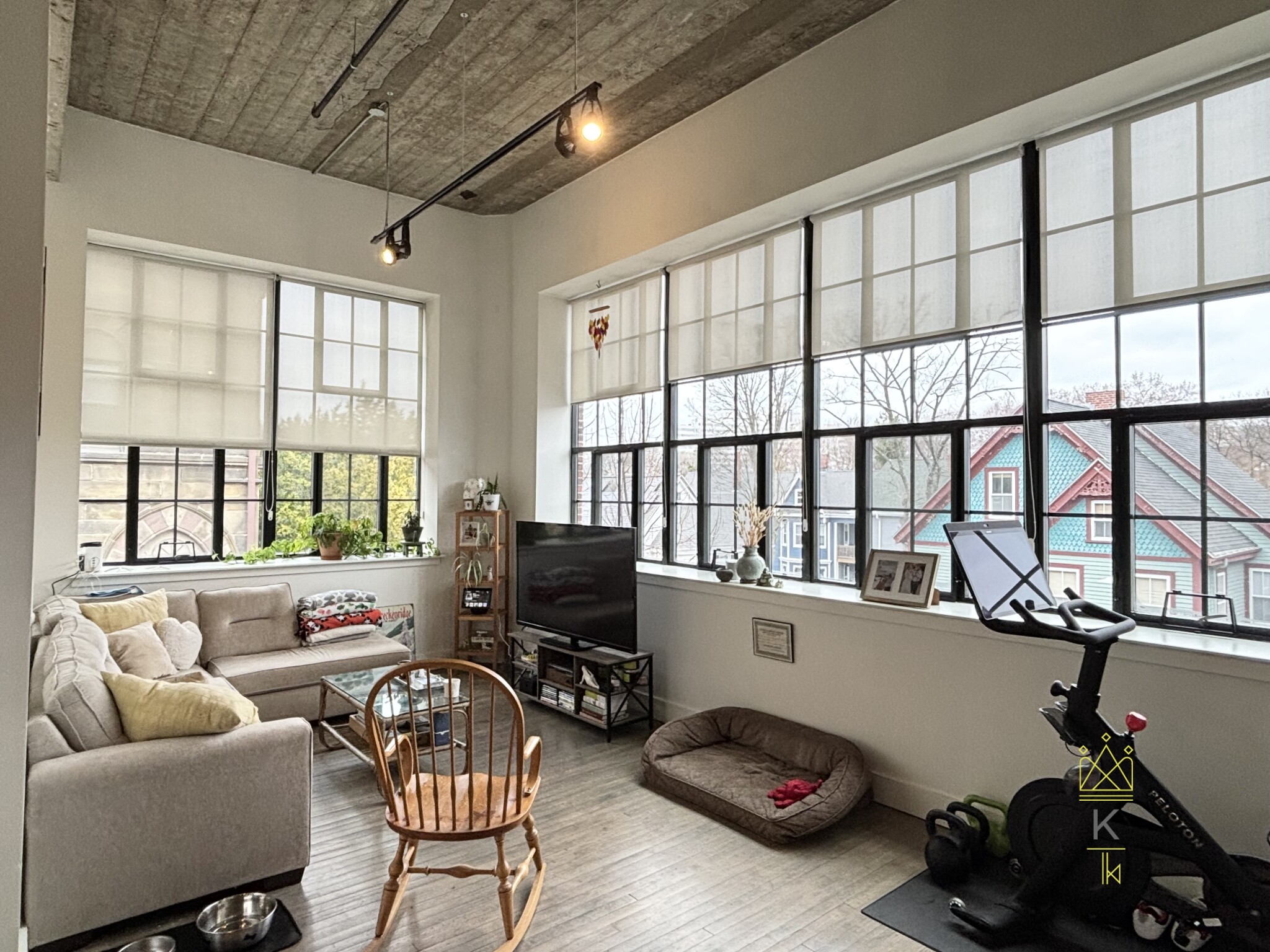 20 Sunnyside St, Jamaica Plain