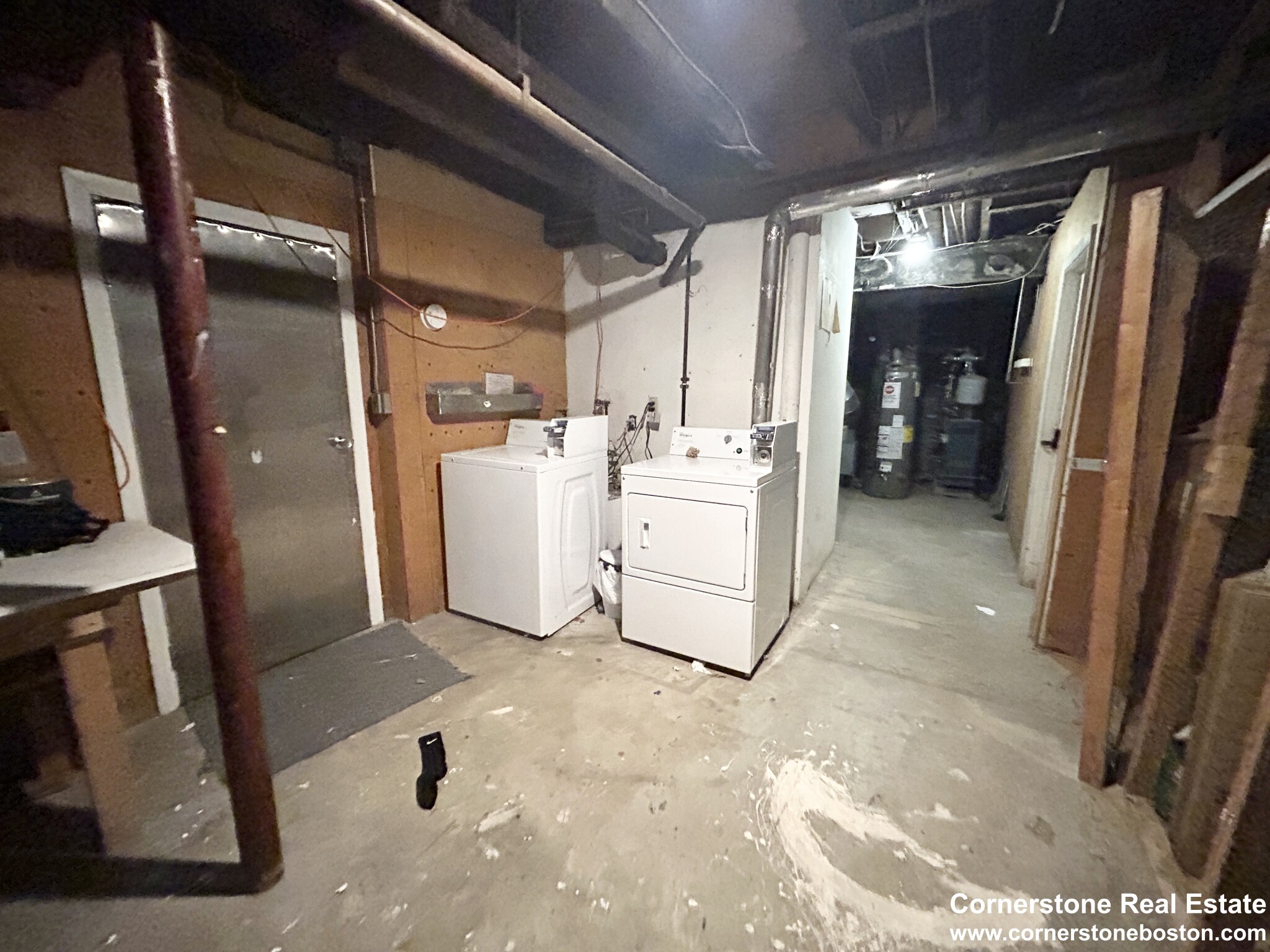 218 Columbia St, The Port