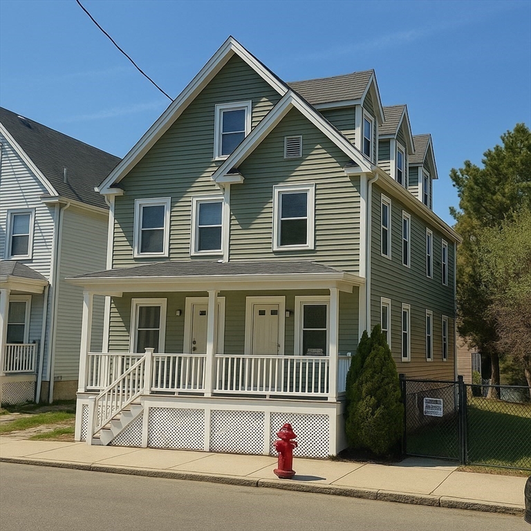 34 Knowlton St, East Somerville