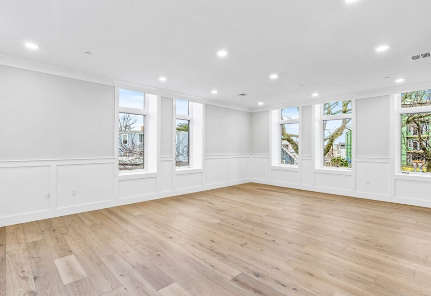 300 Somerville Ave, Ward Two