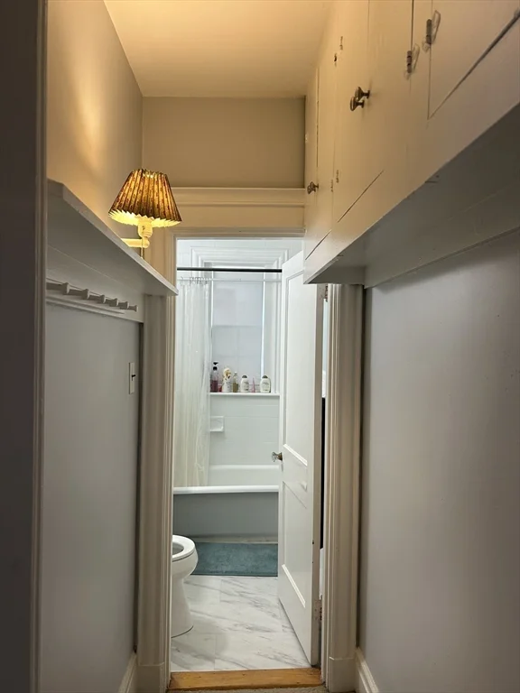 1572 Massachusetts Ave, Harvard Square