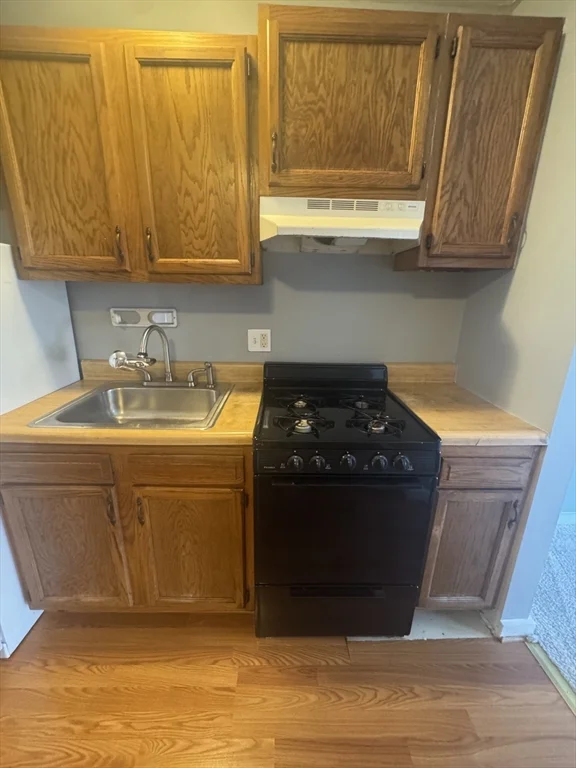 9 Montello Street, Unit 13, Brockton