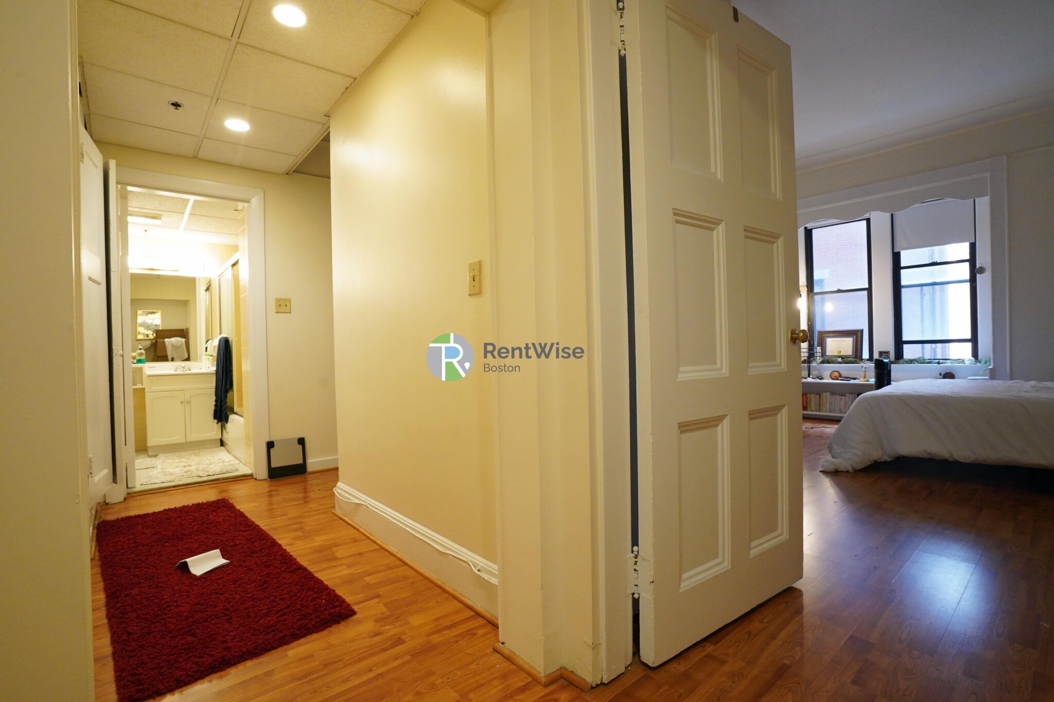 62 Boylston St, Downtown