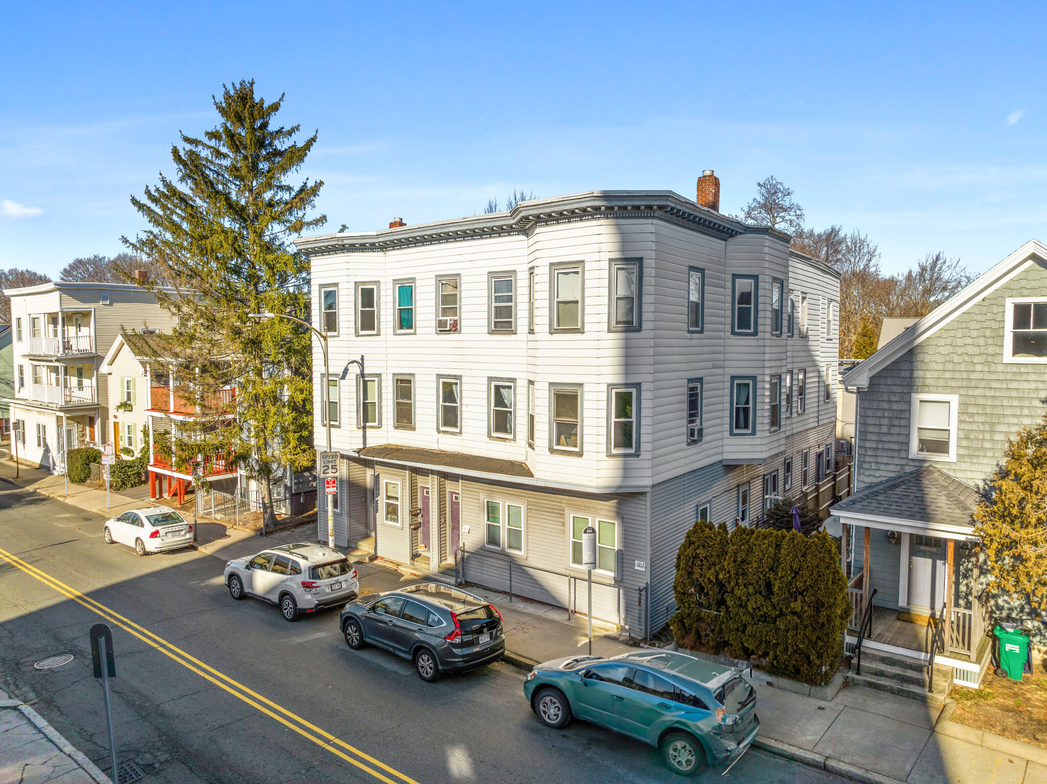 173 Rindge Ave, North Cambridge