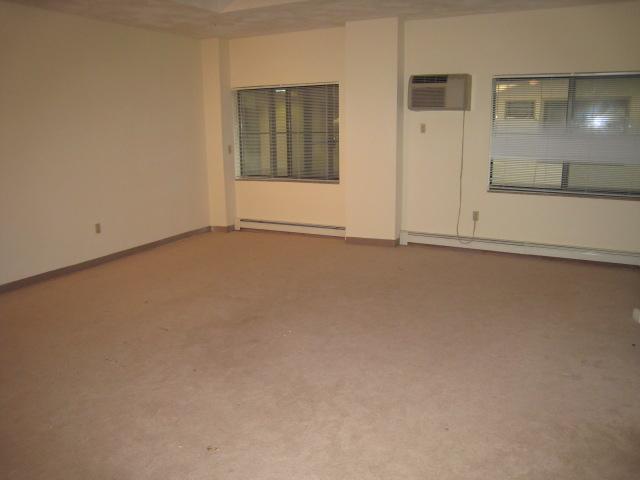 373 Highland Ave, Powder House Square