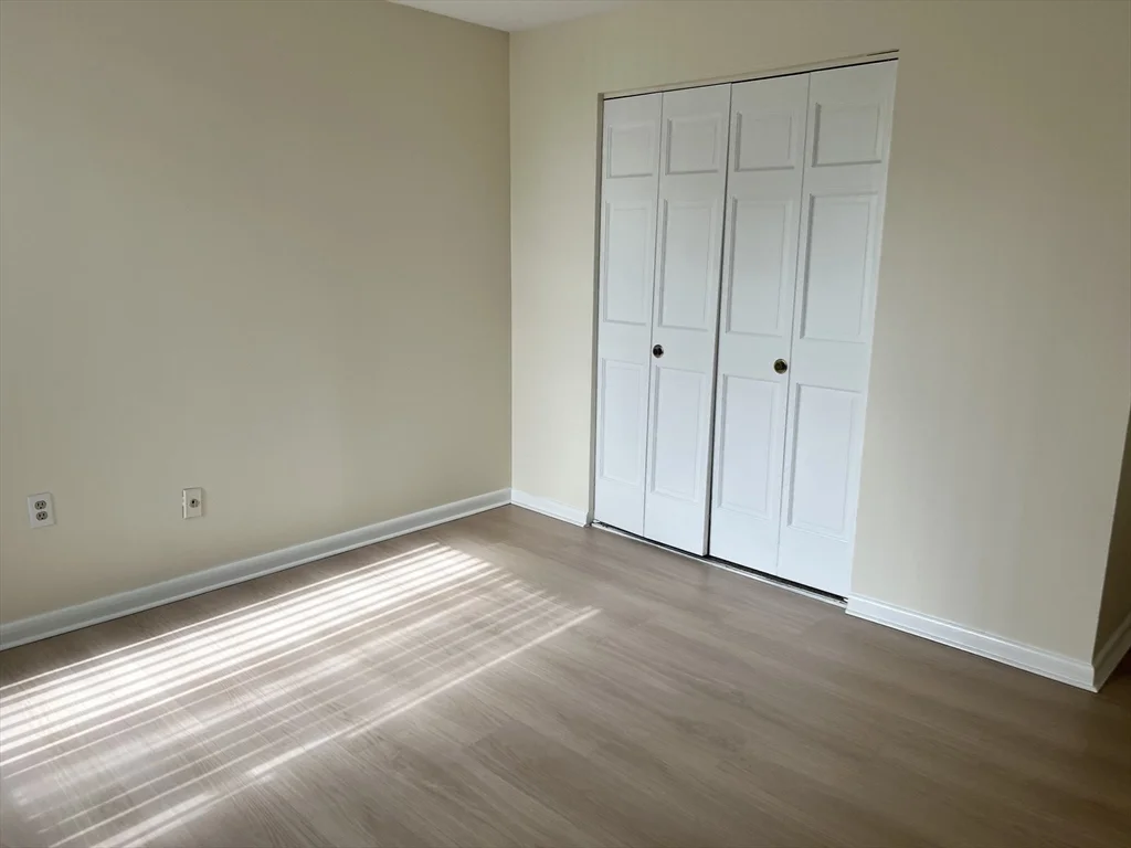 1002 Paradise Rd, Swampscott