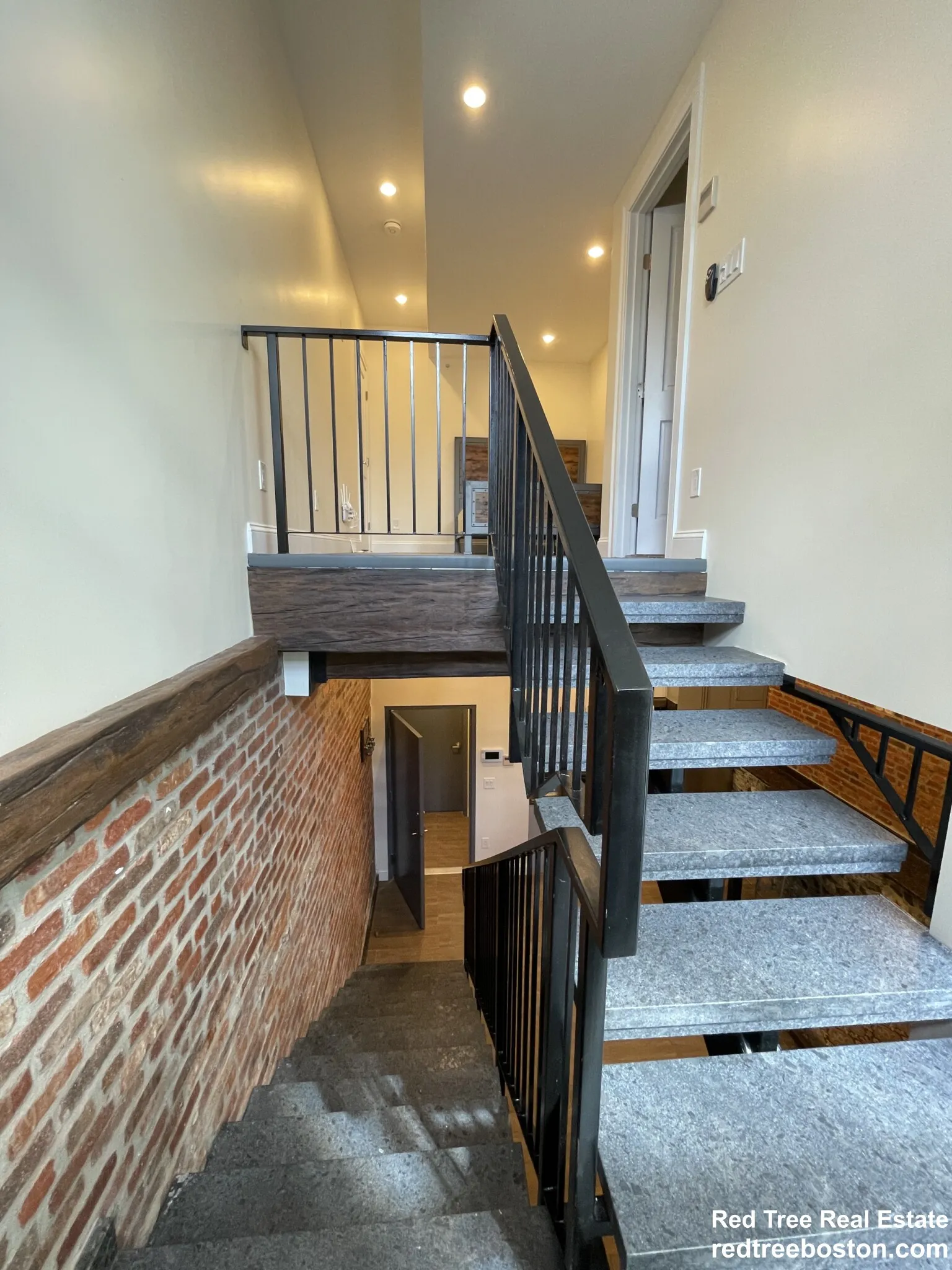 1028 Commonwealth Ave, Brighton