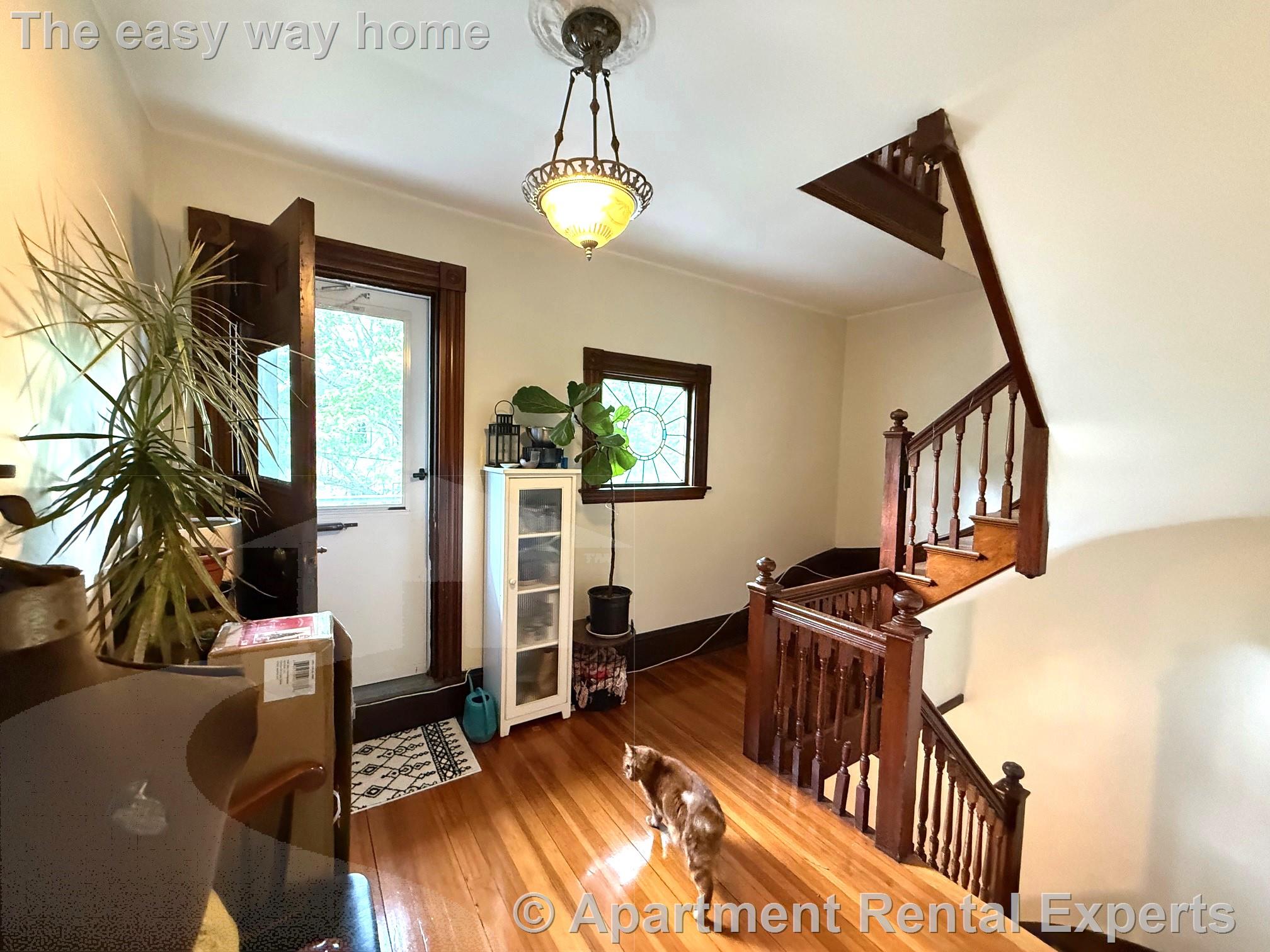 13 Standish St, Huron Village