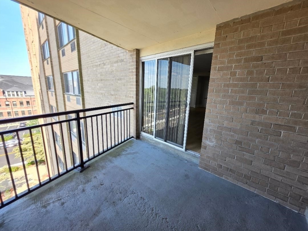 1025 Hancock St, Quincy Center