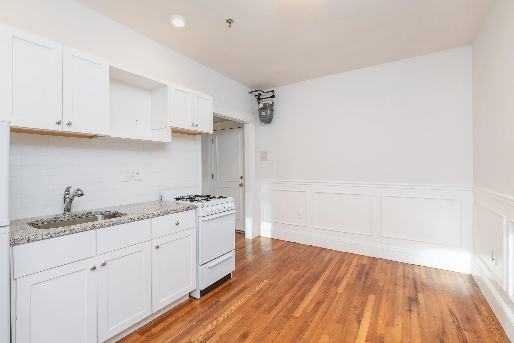 49 Worthington St, Mission Hill