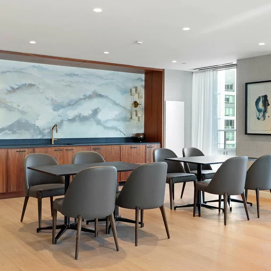 390 Harrison Ave, South End