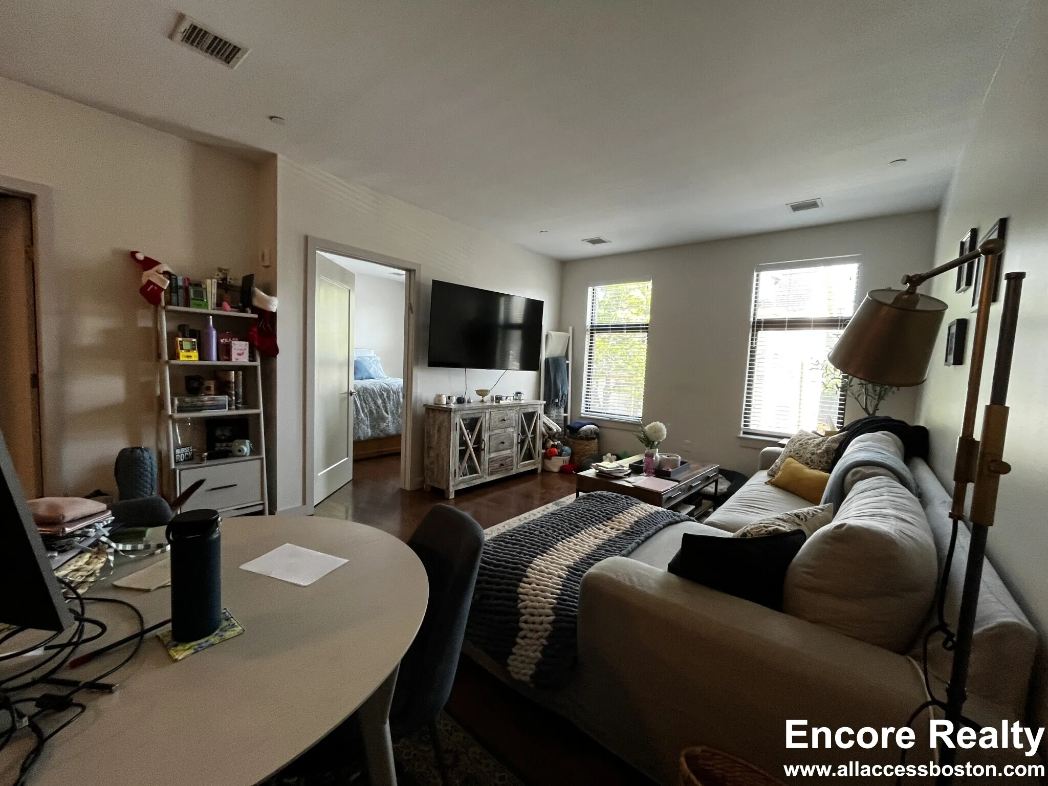 455 Harvard St, North Brookline