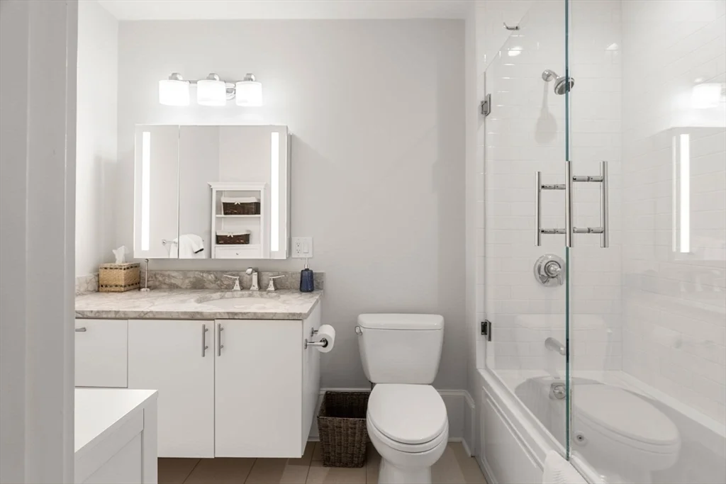 530 East Broadway, South Boston