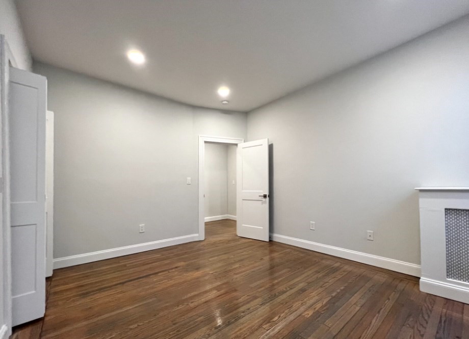 40 Queensberry St, Boston