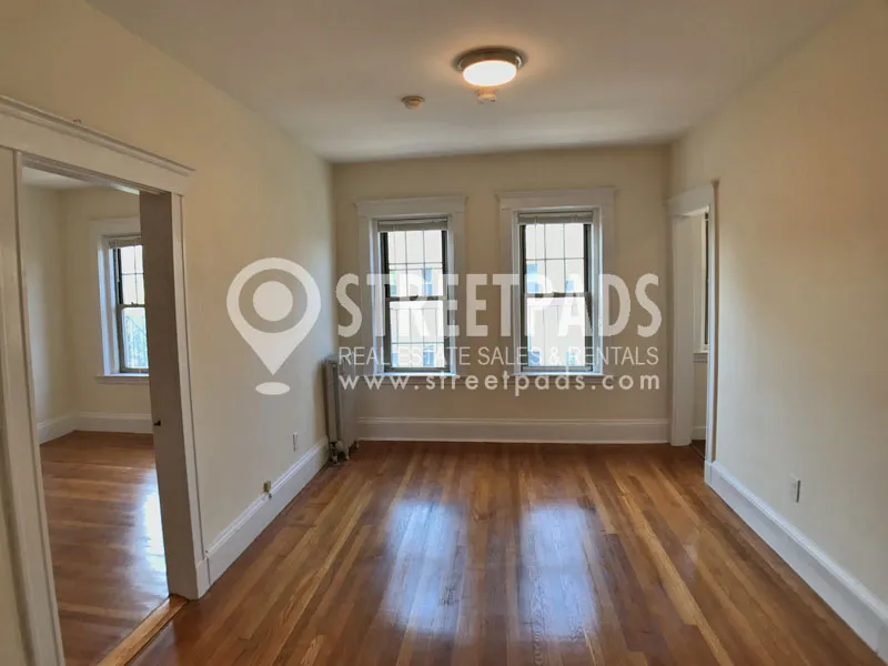 1315 Commonwealth Ave, Allston