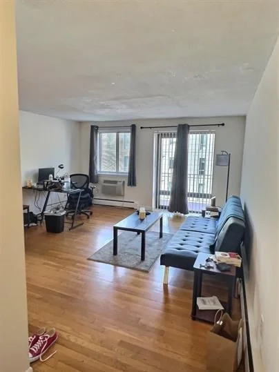 1039 Commonwealth Ave, Allston
